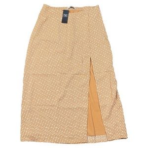 NWT Abercrombie and Fitch Dipped Waist Midi Skirt